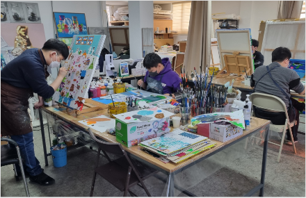 봉투 디자인 작업, 세 번째 사진